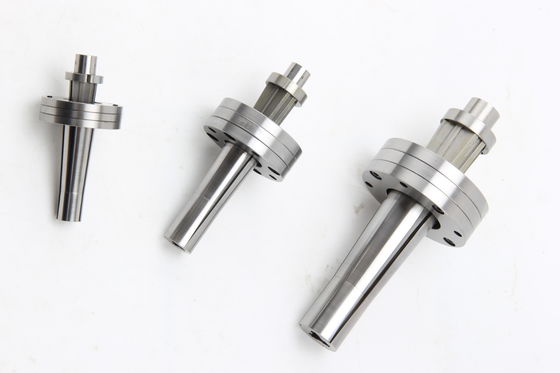 Metric Standard Lifter Injection Moulding Plastics Polycarbonate Collapsible Core